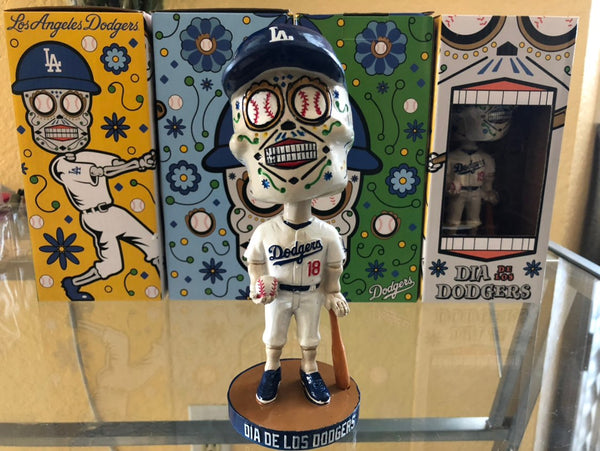 Dia de hotsell los Dodgers bobblehead SGA